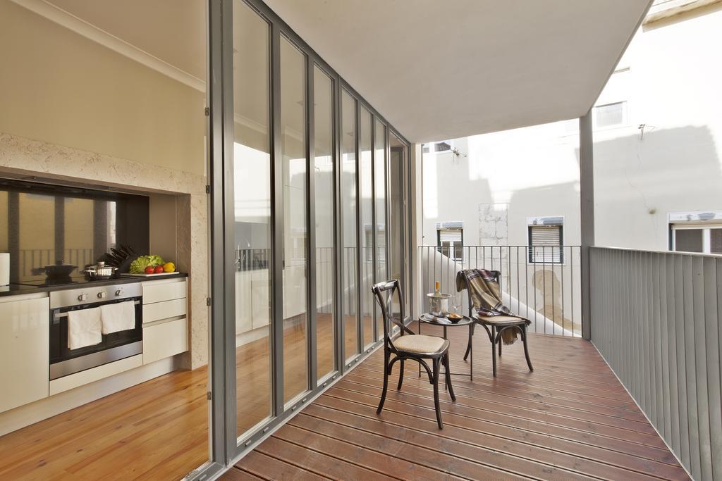 Lisbon Five Stars Apartments Bica Bagian luar foto