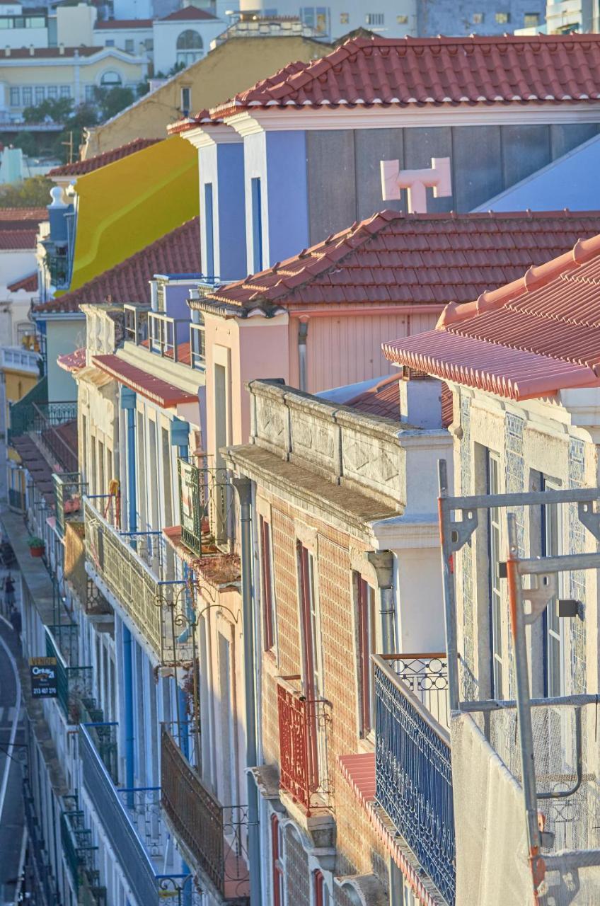 Lisbon Five Stars Apartments Bica Bagian luar foto