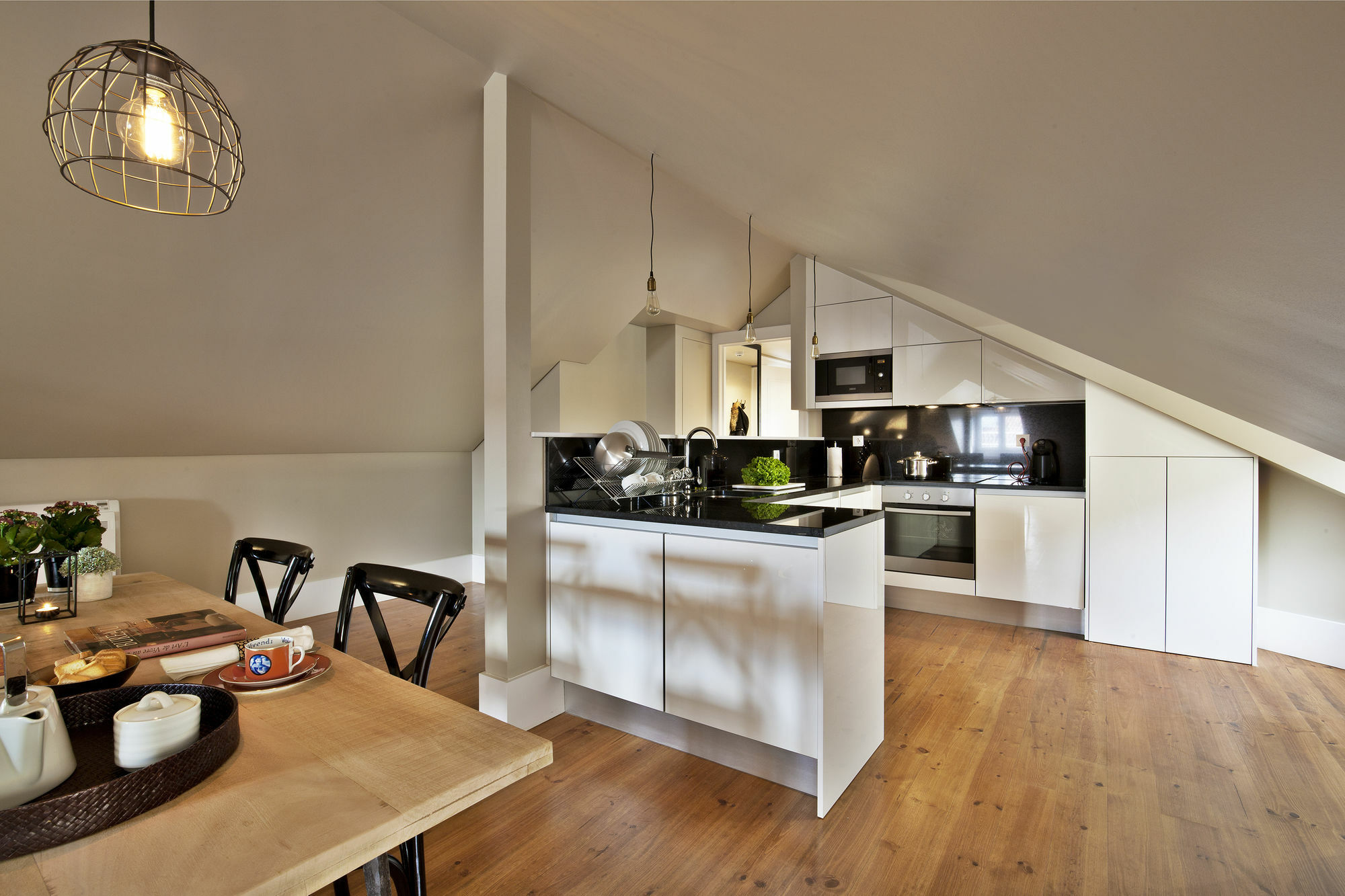 Lisbon Five Stars Apartments Bica Bagian luar foto