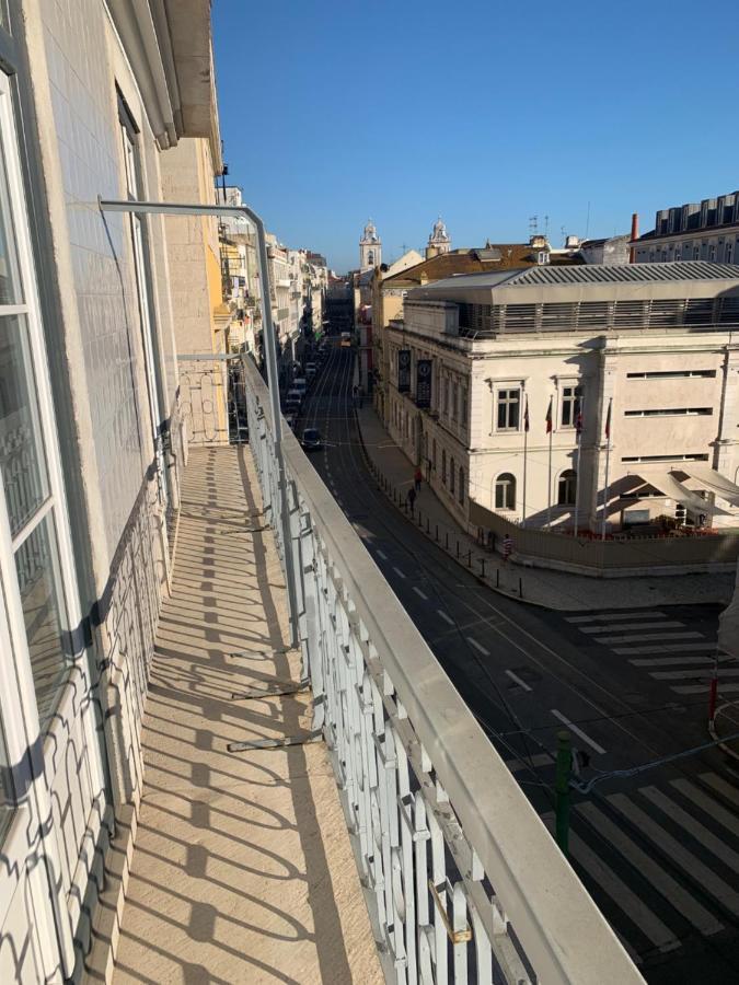 Lisbon Five Stars Apartments Bica Bagian luar foto